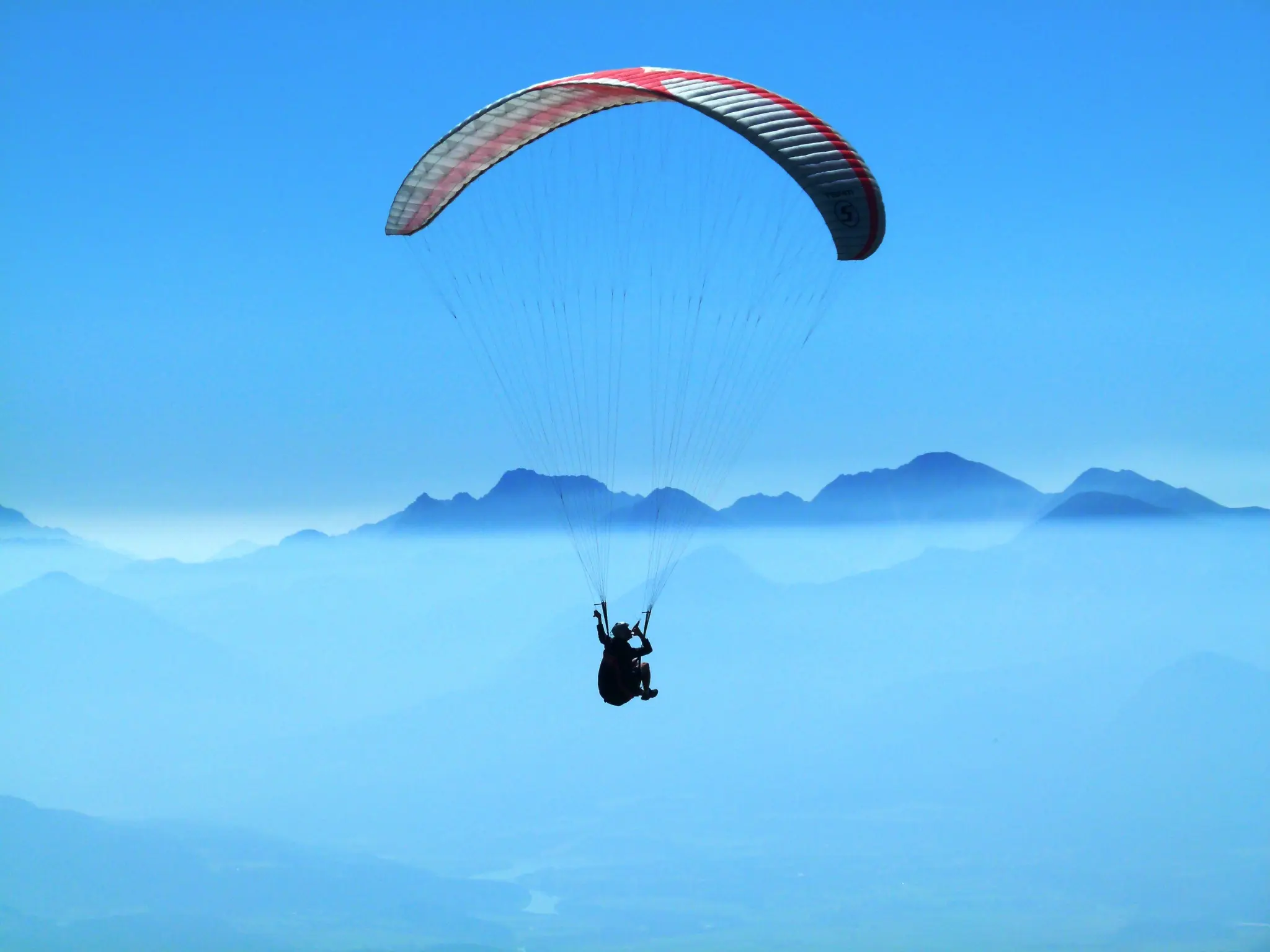 Paragliding performance training - cross-country authorization complete course - B license. Cross-country flights in Pinzgau with WE FLY - Flight School Pinzgau